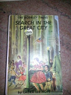 Search in the Great City (The Bobbsey Twins #9)