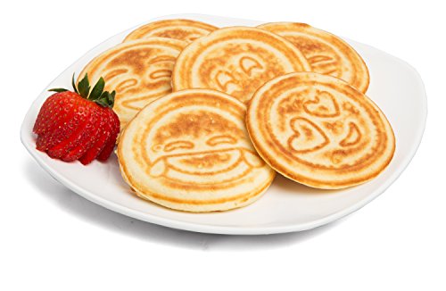 2 Emoji+Smiley+Face+Pancake+Pan