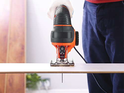 Black+Decker Stichsäge (620W, max. 90 mm Schnitttiefe, variable Hubzahl, Softgriff, Sight-Linie, Schutzbügel… – Bild 3
