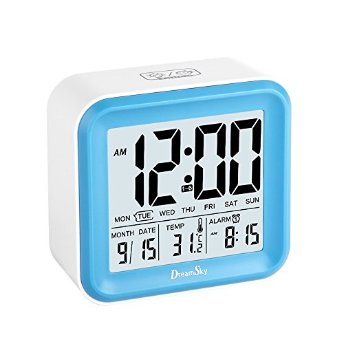 Dreamsky digital alarm clock with 3 alarms and night li…