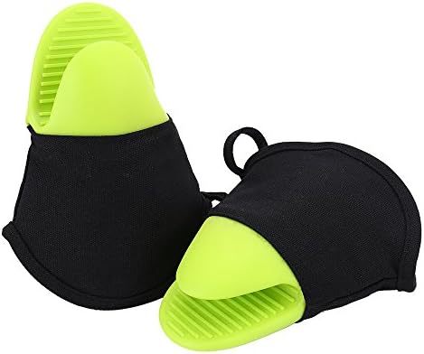 Cherry Juilt Oven Mitts Silicone Heat Resistant Cooking Pinch with Quilted Liner Kitchen Grill Mitt for Grilling, Cooking, Baking, Barbecue 1 Pair (Green)