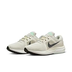 Nike Men's Air Zoom Vomero 16 Running Shoe, Light