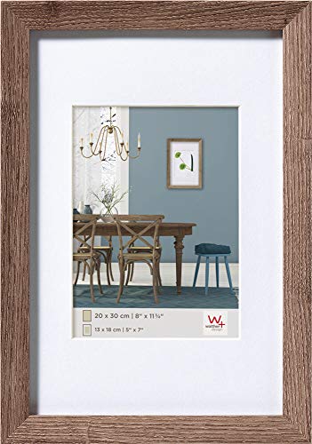 walther design Bilderrahmen nussbaum 50 x 70 cm mit Passepartout, Fiorito Holzrahmen EF070N