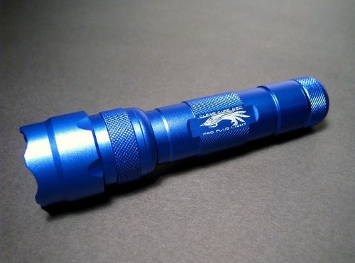 The Clear Cure Goo Pro Plus Light - 3x stronger then basic light - Fly Tying