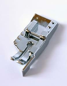 Amazon.com: Quarter Inch Quilting Foot with Guide Sewing