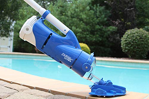 Water Tech Pool Blaster Catfish Ultra Cordless, Battery-Powered, Swimming Pool Cleaner, ideal for Hot Tub and Spa cleaning, In-Ground and Above Ground Pool Cleans Dirt, Sand & Silt and Leaves