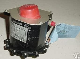 Sperry Avionics Autopilot Servo w Serv tag, 7001489-901: Amazon.com