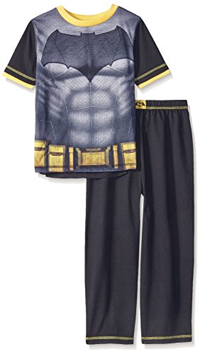 Batman Boys' 2 Piece Set with Cape