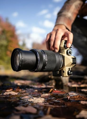 OM SYSTEM M.Zuiko Digital 75-300mm II Lens, Super Telephoto, Compact, Lightweight, Fast Autofocus, for Olympus Panasonic Micro Four Thirds Cameras, Ideal for Wildlife & Sports Photography, Black