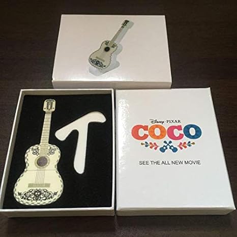 Amazon リメンバー ミー ギター型usbメモリ ディズニー ピクサー アイドル 芸能人グッズ 通販