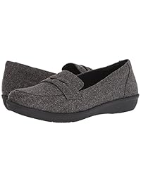 CLARKS Women's Ayla Form Loafer