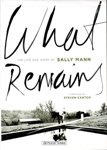 洋書　写真集　Sally Mann: What Remains Amazon.com: What Remains: 9780821228432: Mann, Sally: Books