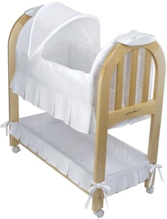 Amazon Com Eddie Bauer Musical Rocking Bassinet Baby