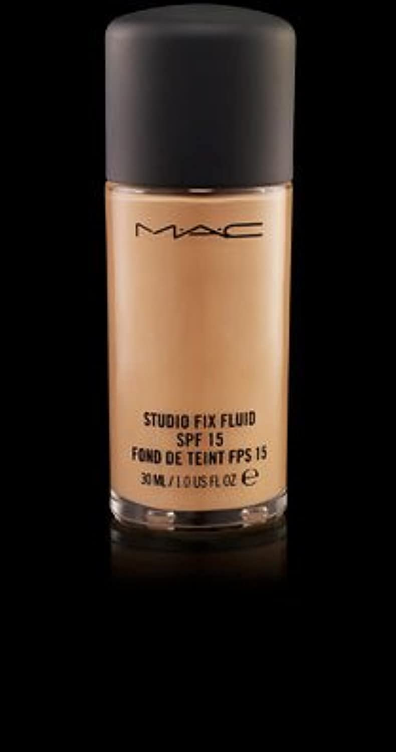 MAC Studio Fix Fluid SPF 15 NC45