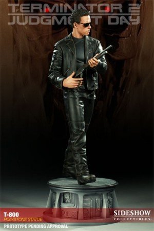 T-800 Statue