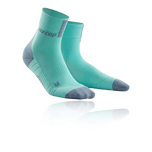 Women's Crew Cut Compression Socks- CEP Short Socks 3.0, Ice/Grey 3