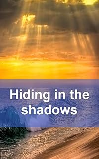 Livro Hiding in the shadows
