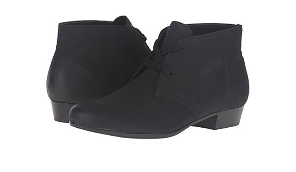 munro sloane bootie