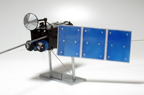 1/72 Lunar Orbiter Spacecraft "Kaguya"