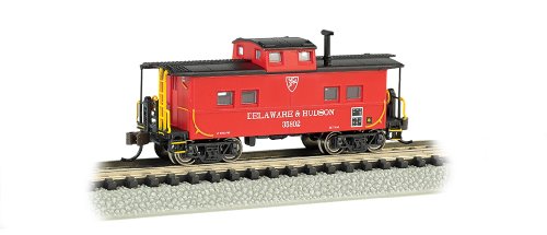 Bachmann Industries Northeast Steel Caboose Delaware and Hudson Train Car, N Scale