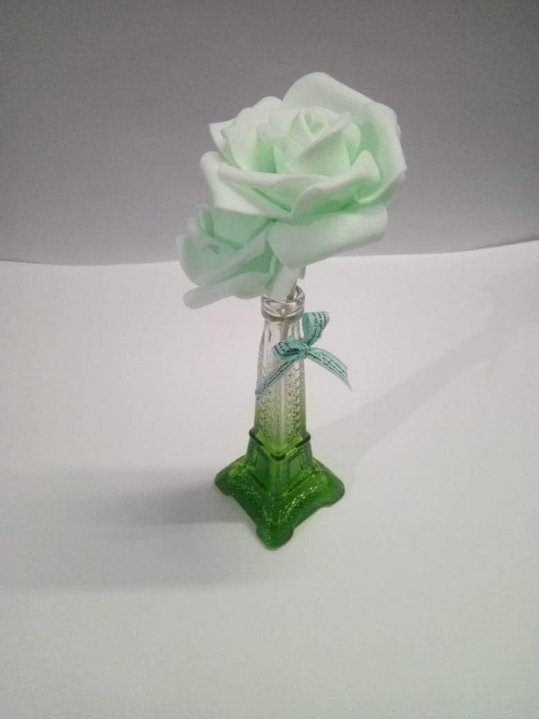 ALMIGHTY MULTIPLES Eiffel Tower Long Clear Glass Flower Bud Glass Eiffel Tower Showpiece for Home Decoration(Assorted Color)
