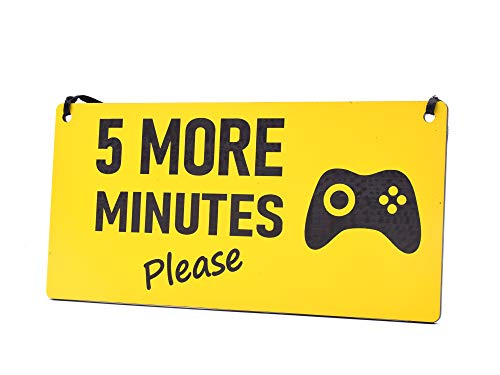 5 More Minutes – Gaming Bedroom Games Room Door Sign – Ideal for use in the home or as a novelty gift (Yellow)