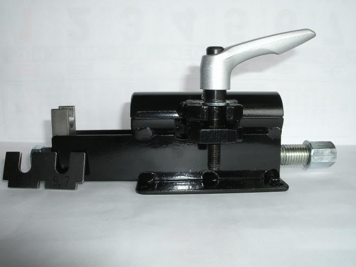 Mua Golf Shaft Puller, Resshaft, MJ Resafting Tool B Type trên Amazon