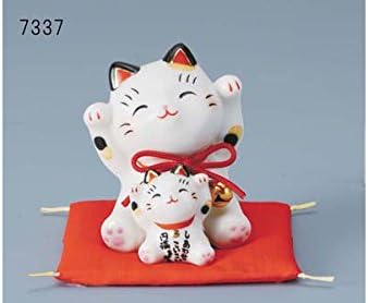 Auspicious figurines "Maneki Neko"Japanes Goods 7337 Good friend