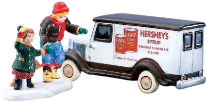 Snow Village Kids Love Hershey's 54924 Department 56