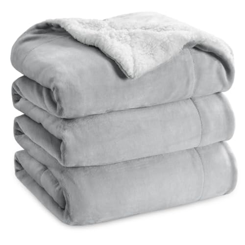 Bedsure Sherpa Fleece Blanket Queen Light Grey