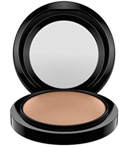 Amazon.com : MAC Mineralize Skinfinish Light Plus Face Powder for