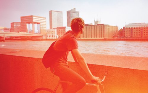 One Gear: Converting and Maintaining Single Speed & Fixed Gear Bicycles - Thumbnail 3