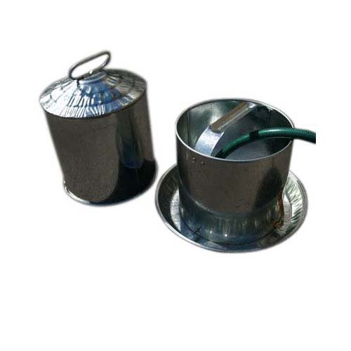 Harris Farms Galvanized Double Wall Poultry Drinker, 2 Gallon