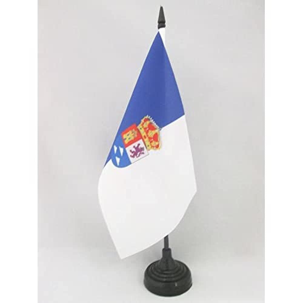 AZ FLAG Province of Las Palmas Table Flag 5'' x 8'' - Provincia de las Palmas Office Decoration 100% Polyester 21 x 14 cm - Mini Desk Flag with Pole and Black Plastic Base