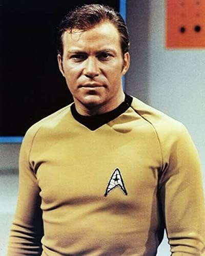 Photographs - William Shatner in classic James T Kirk pose 8x10 inch photo