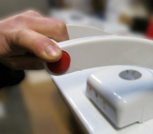 Compact Ironing Steam Press (+ FREE EXTRA COVER & FOAM - RRP $49.00)