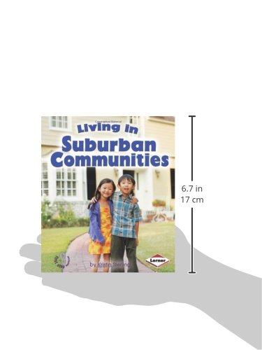 Living in Suburban Communities (First Step Nonfiction _ Communities)