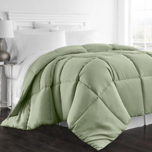 Pantrypoet Goose Down Alternative Comforter