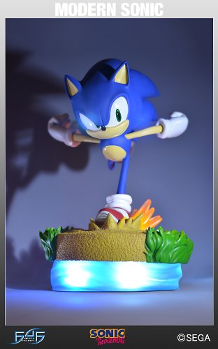 modern sonic statue