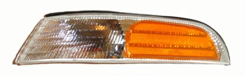 OE Replacement Ford Crown Victoria/LTD Driver Side Parklight Assembly (Partslink Number FO2520123)