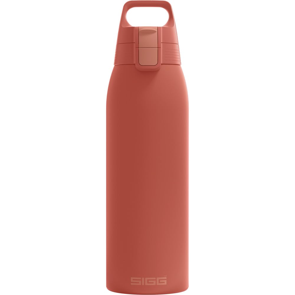 SIGG - Insulated Water Bottle - Shield Therm One - Suitable for Carbonated Beverages - Leakproof - Dishwasher Safe - BPA Free - 90% Recycled Stainless Steel - 0,5L / 0,75L / 1L