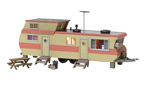 Double Decker Trailer Built-N-Ready HO Scale