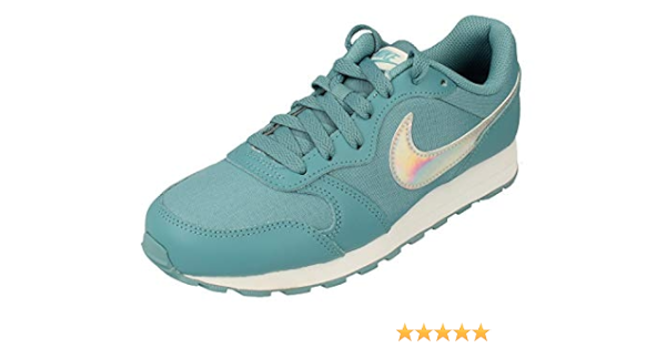 nike md runner 2 green