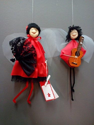 The Spanish dancers