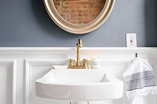 Mua Holiday Natural Soy Wax Candle Glass Jar Scented Citrus Cloves Pine Cones Oakmoss Sandalwood Christmas Winter Made In Usa Lead Free Cotton Wick Farmhouse Home Decor Bathroom Accessories Gift For Her