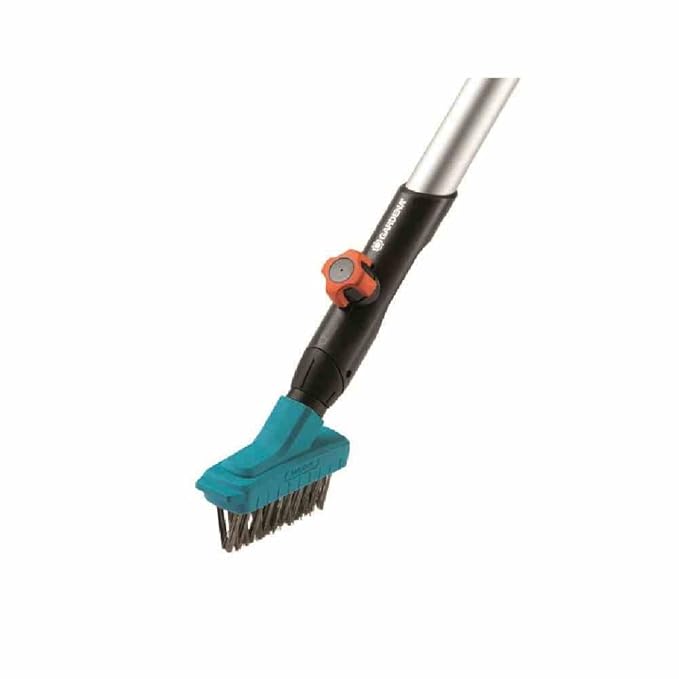 GARDENA combisystem-Fugenbürste M - Sortiment: Idealer Gartenhelfer zum leichten Entfernen von Moos an Plattenfugen und Mauer