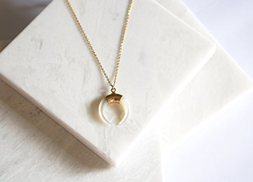 mother of pearl crescent moon pendant