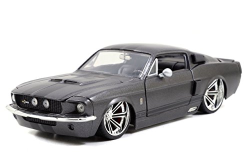 Brand new! Jada Bigtime Muscle: 1967 Shelby GT500 1/24 Scale (Grey/Black)