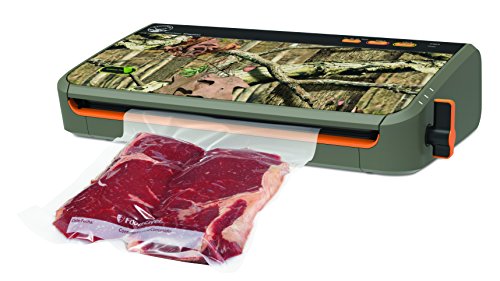 FoodSaver GameSaver Wingman Vacuum Sealing System, Designed for up to 60 Consecutive Seals, GM2150-000