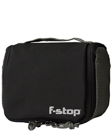 Redfern Pouch (Foliage Green)